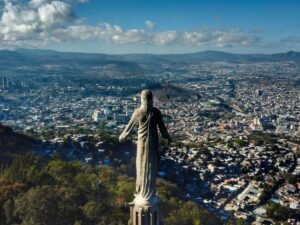 Así nació el nombre del emblemático cerro capitalino “El Picacho”