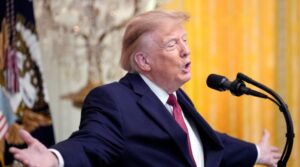 Trump desata críticas por decir que Irán puede «destruir» Los Ángeles o San Diego
